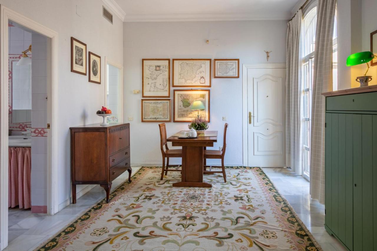 Santa Cruz Apartment, 2 pax, quiet&stil Séville Extérieur photo