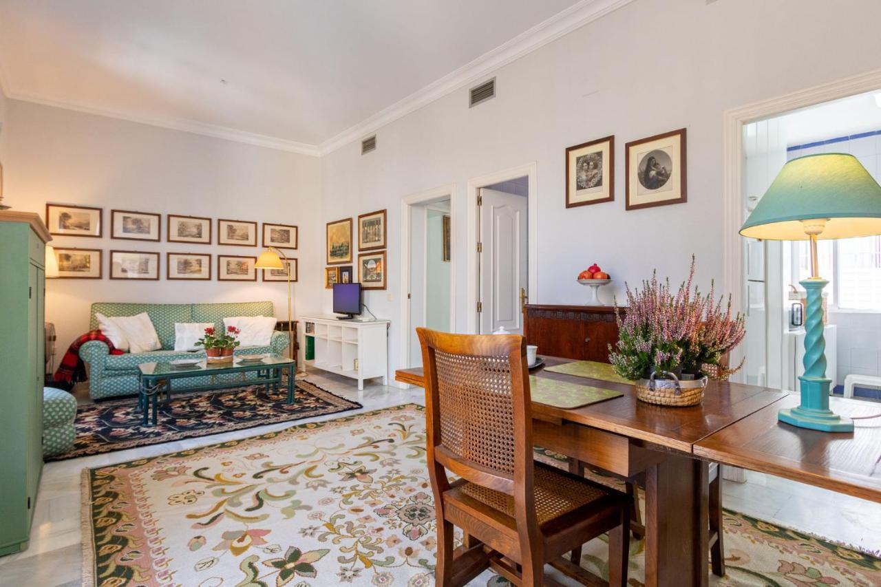 Santa Cruz Apartment, 2 pax, quiet&stil Séville Extérieur photo