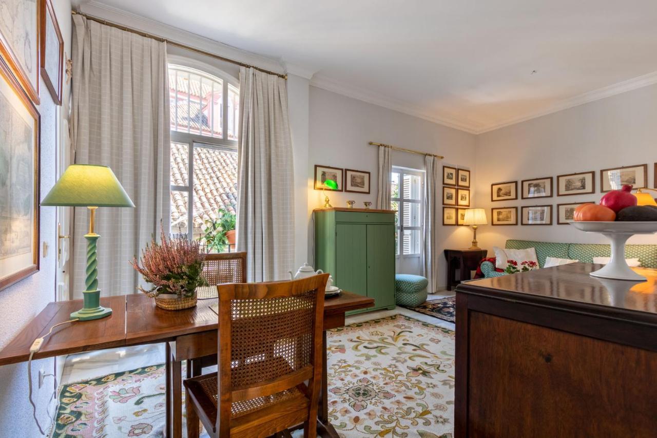 Santa Cruz Apartment, 2 pax, quiet&stil Séville Extérieur photo
